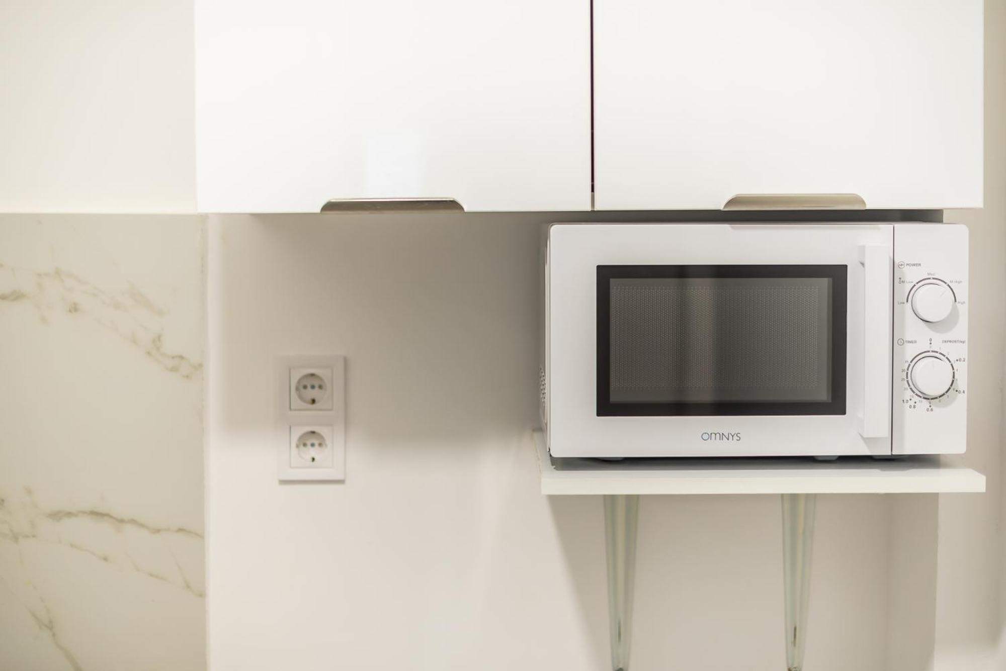 Stylish Luxury Apartment At Ampelokipi Metro Station 雅典 外观 照片