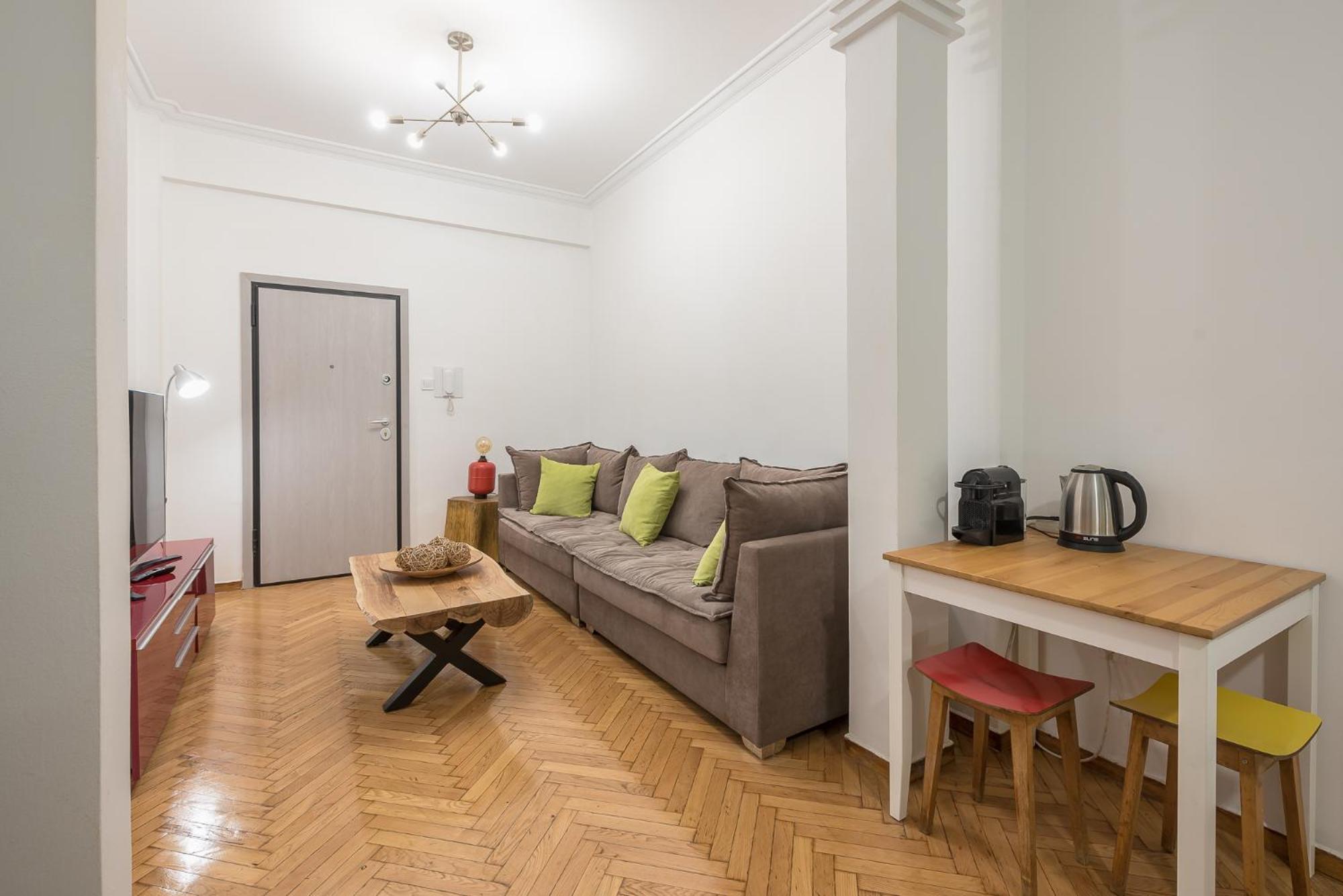 Stylish Luxury Apartment At Ampelokipi Metro Station 雅典 外观 照片